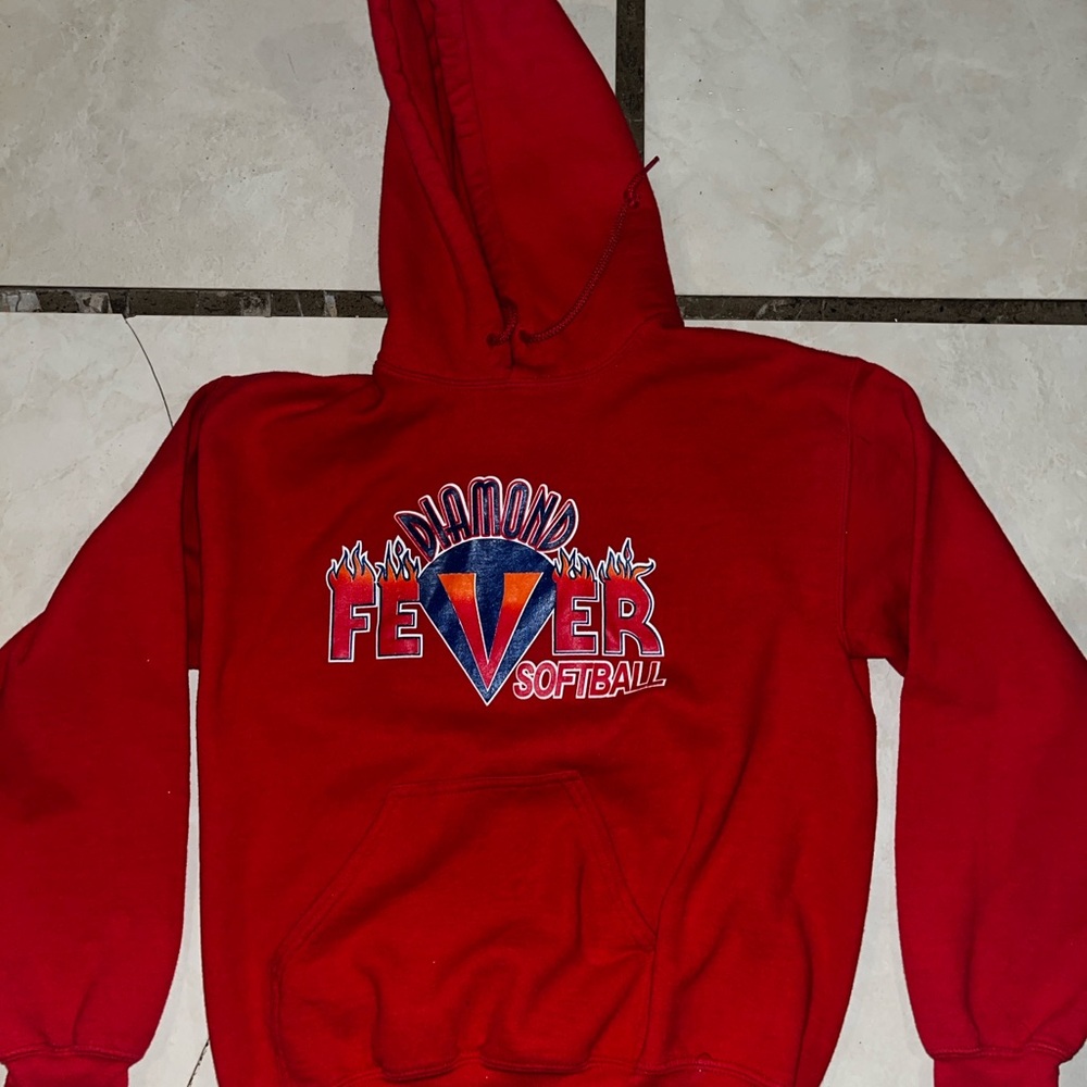 Gildan Red Sweater Vibrant Pullover Cotton Blend